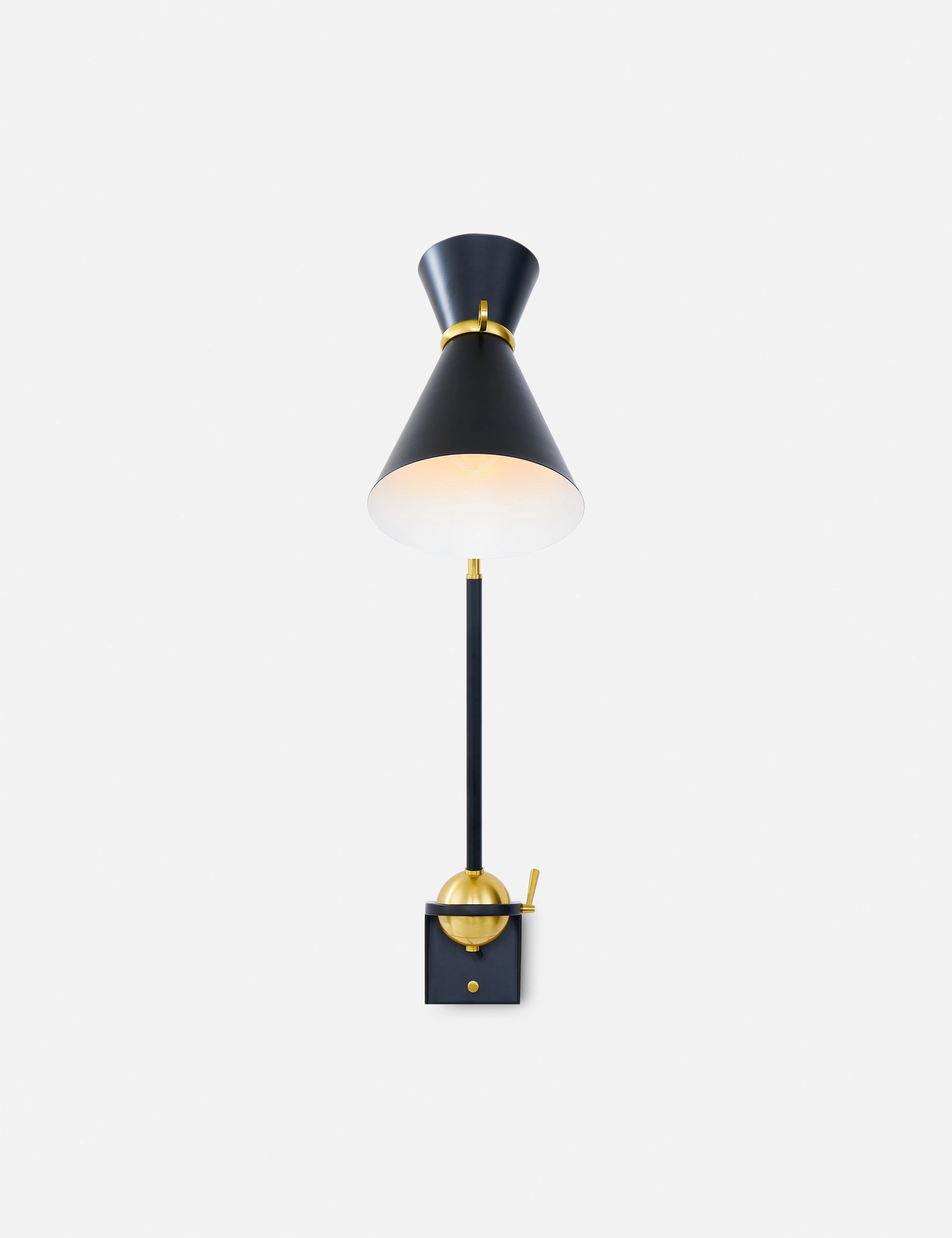 Adonis Plug-in Sconce