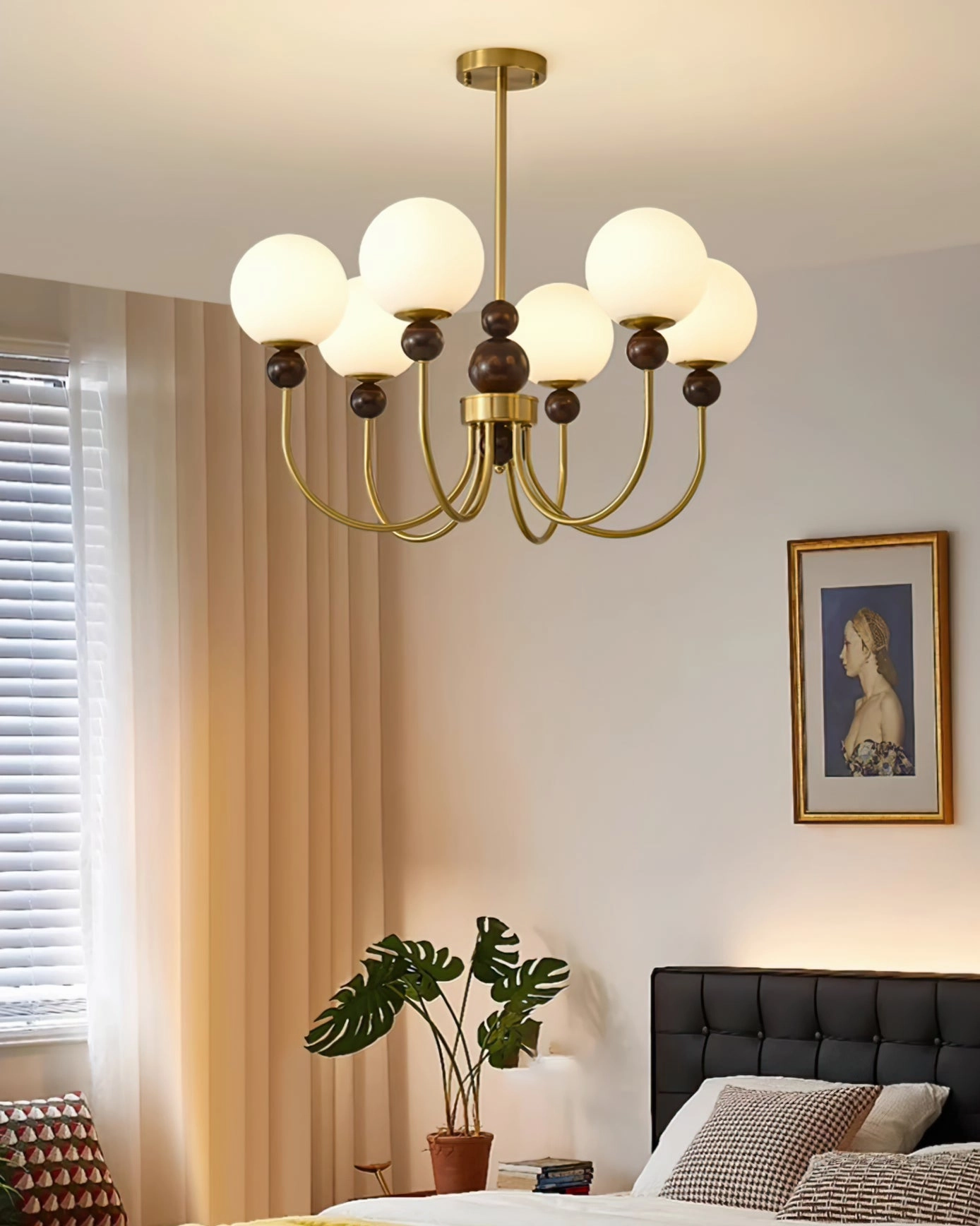 Aeyee Glass Chandelier