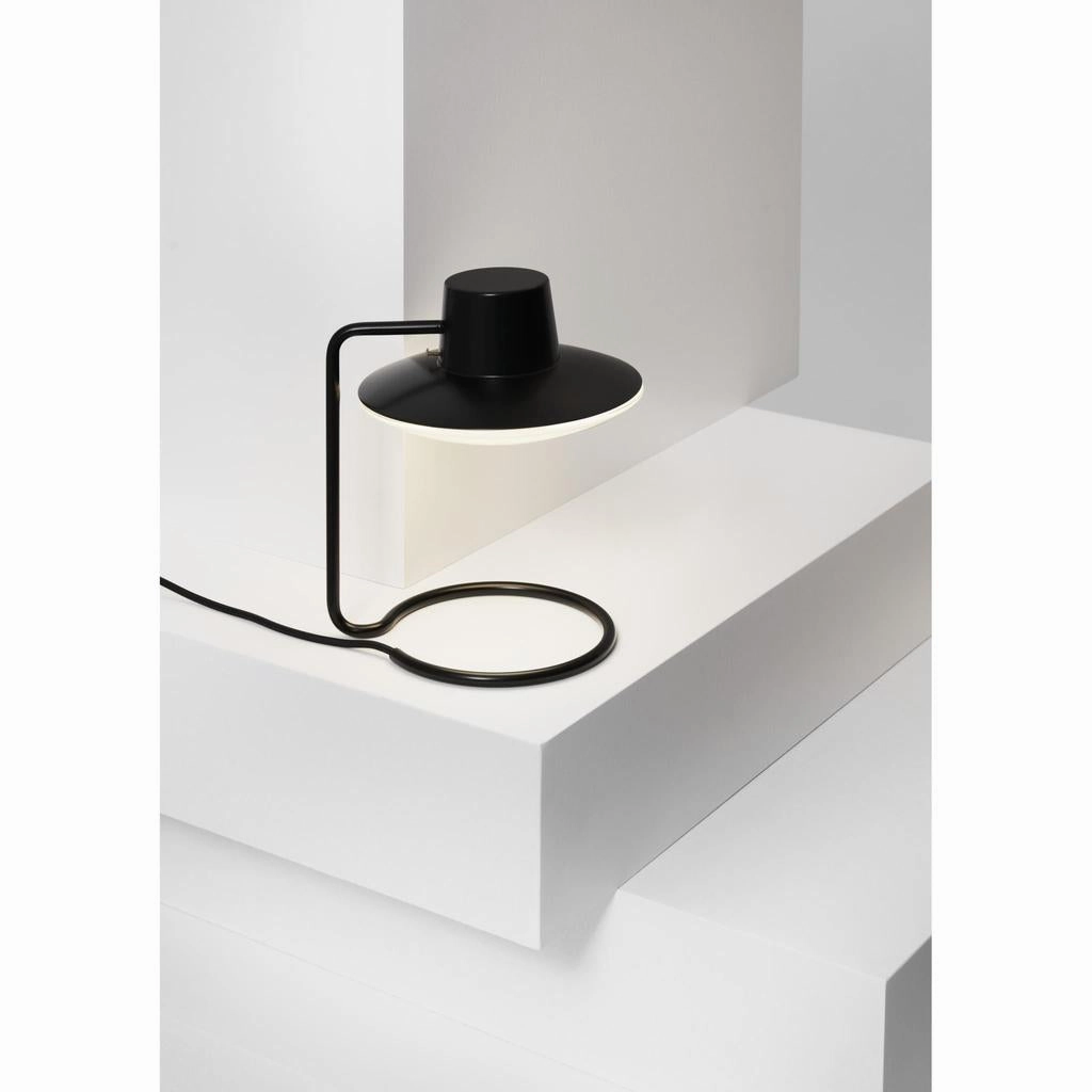 AJ Oxford Bordlampe Metal Sort / Opal H: 28 - Louis Poulsen