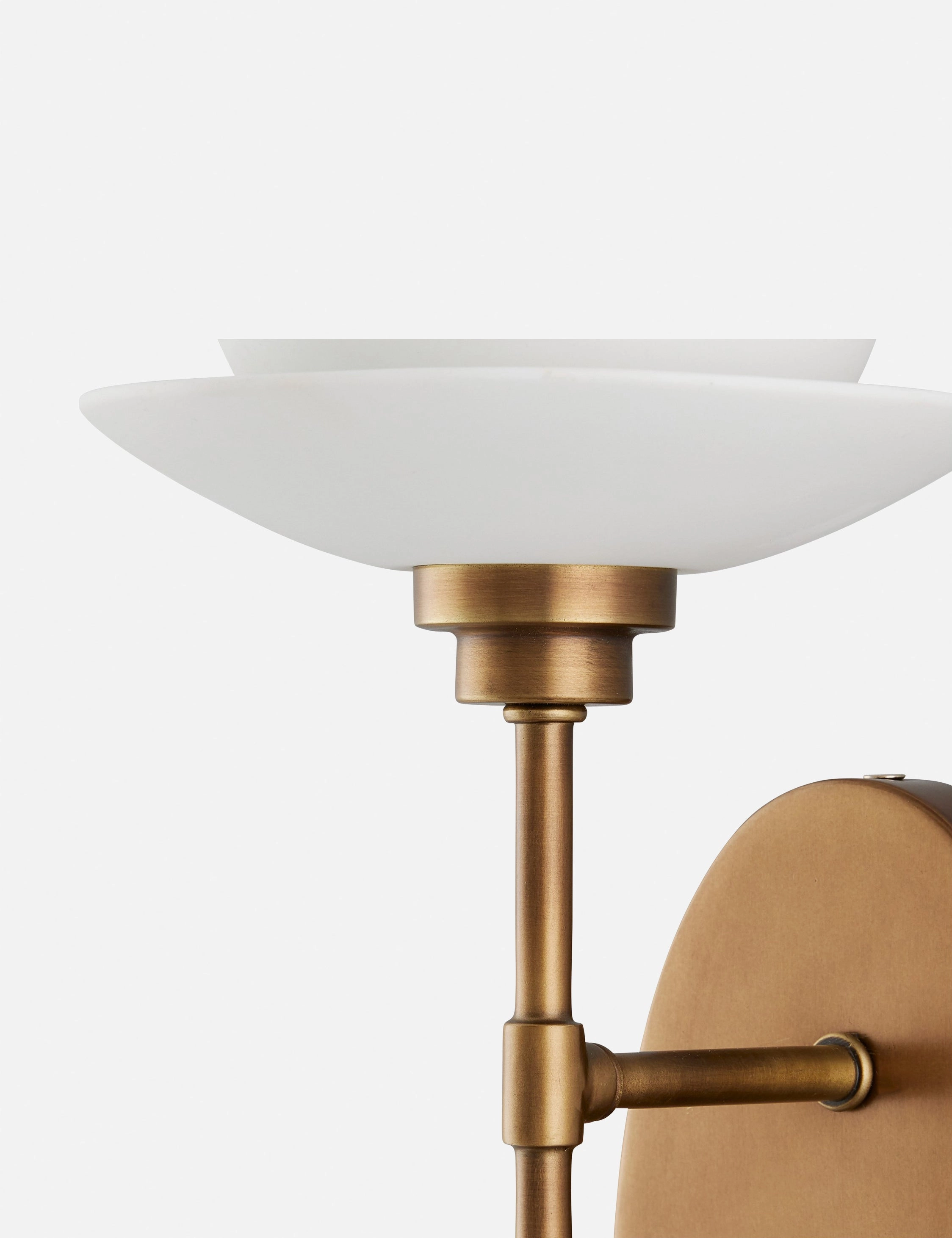 Alouette Sconce