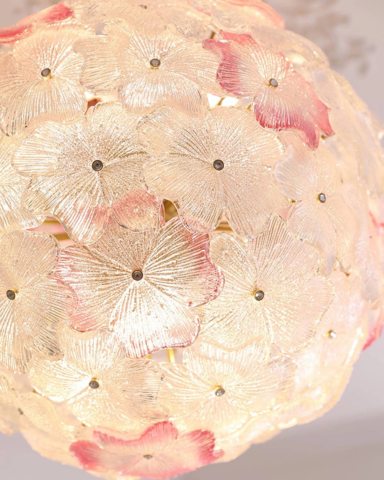 Anan Floral Pendant Lamp
