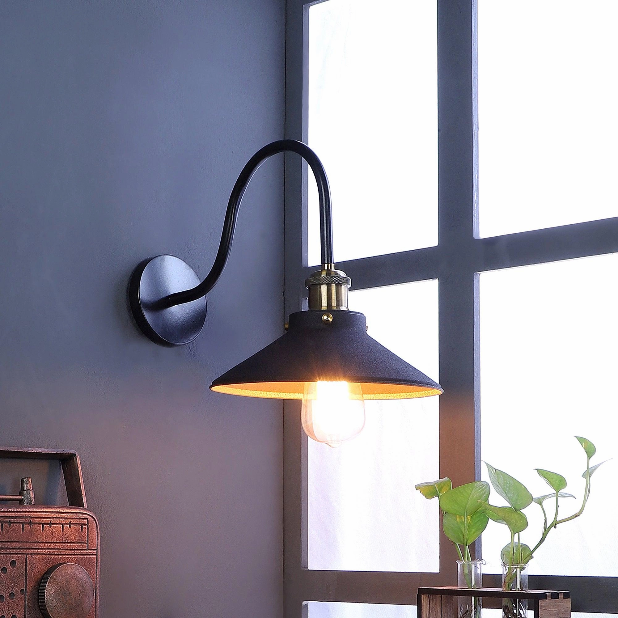 Ancient Black Metal Wall Light by SS Lightings
