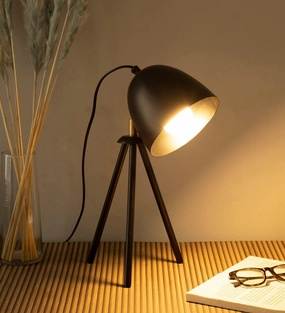 Anis Tripod Desk Lamp Black Louis Poulsen chandelier