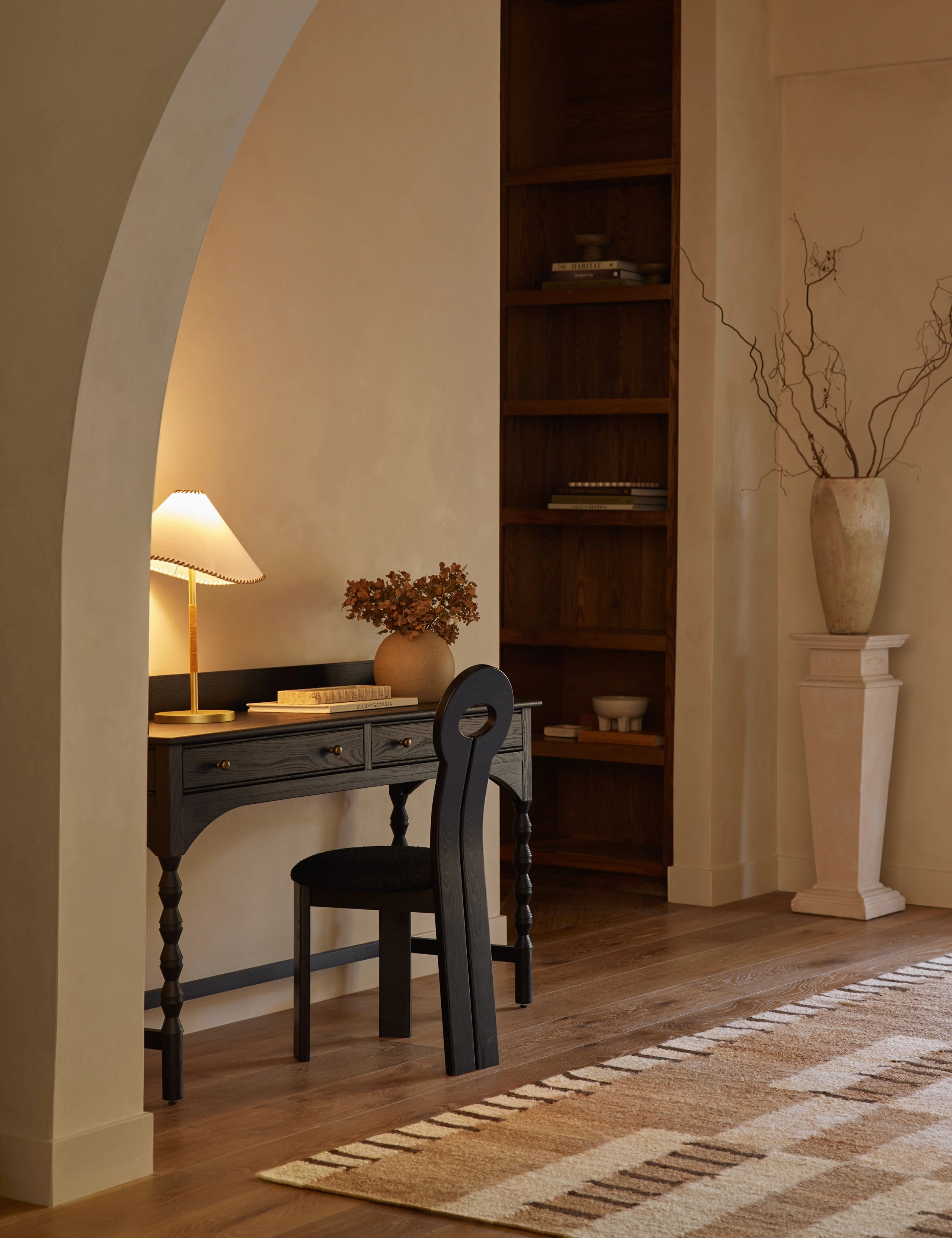 Arroyo Table Lamp by lan Byrd