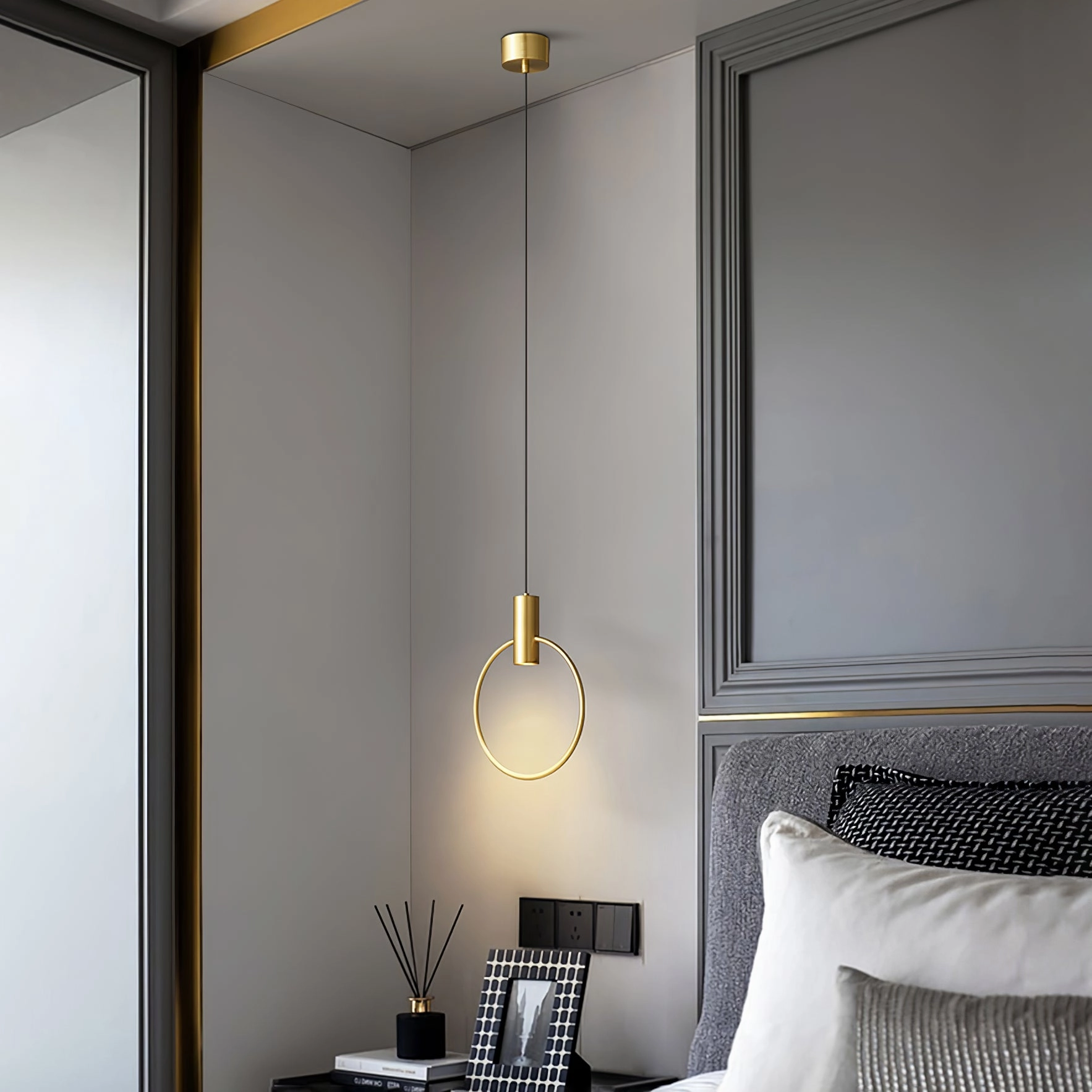 Aura Pendant Lamp