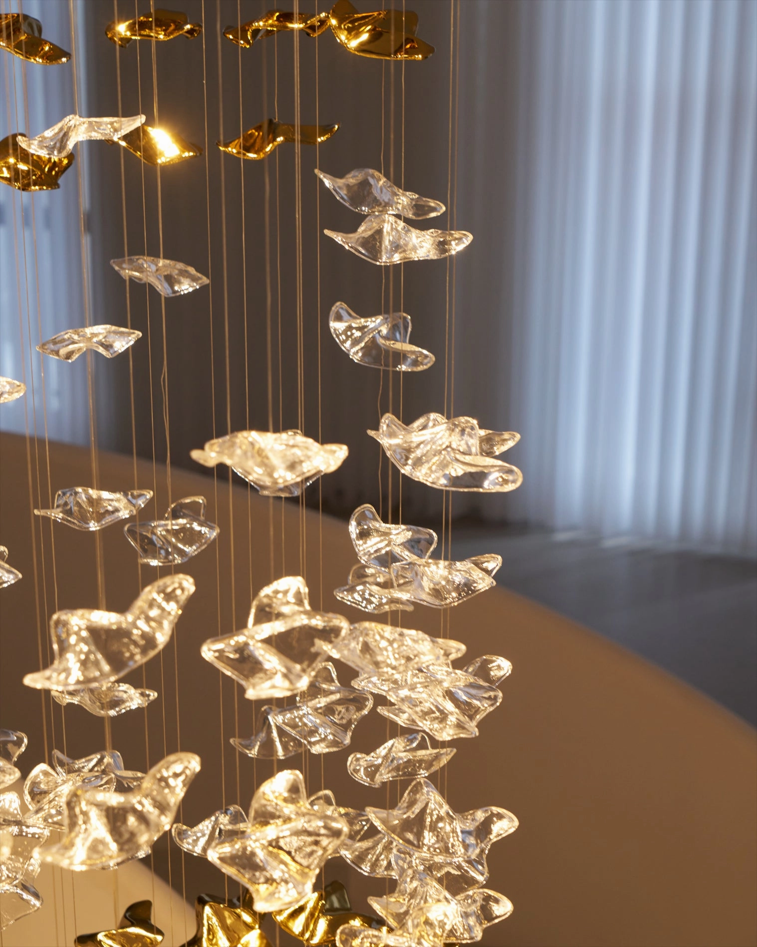 Avenia Fluid Chandelier