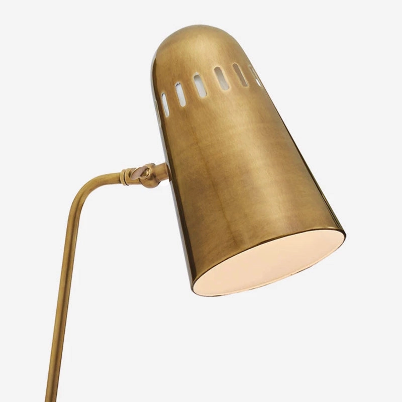 Avery Lamp