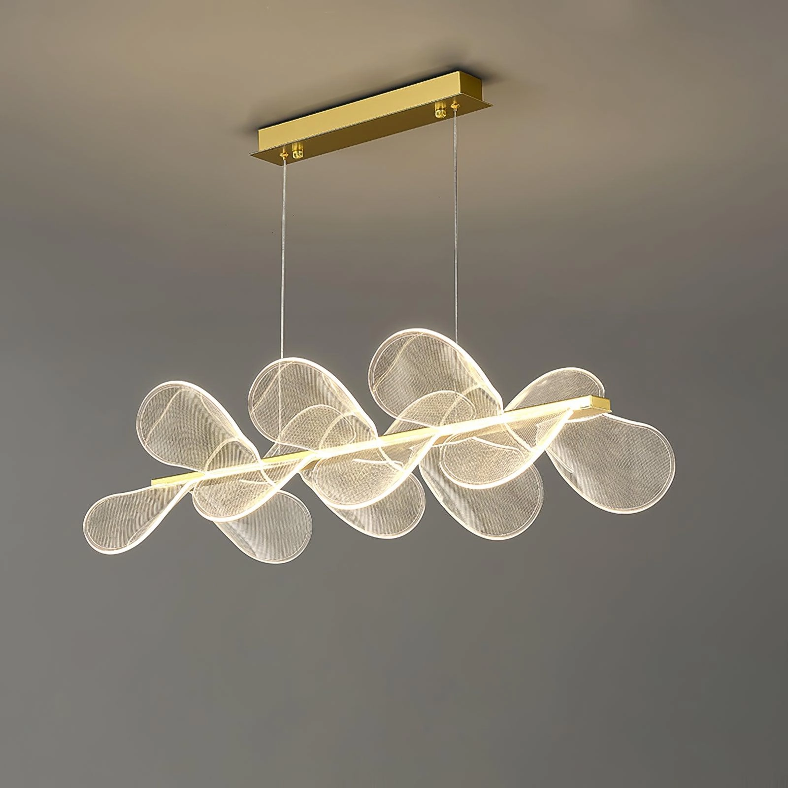 Bain Flying Flowers Chandelier