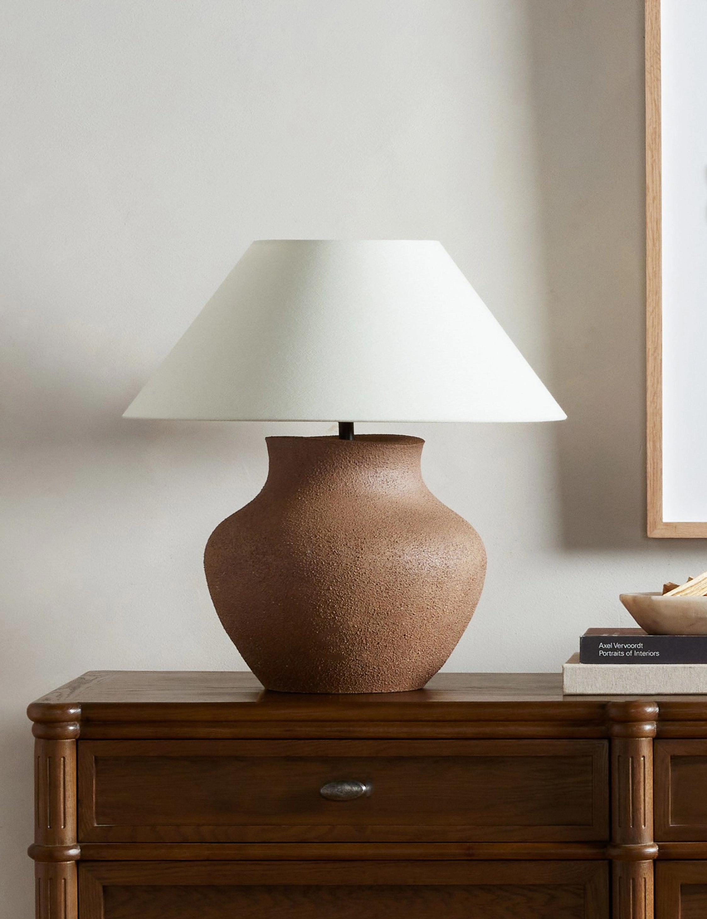 Basira Table Lamp