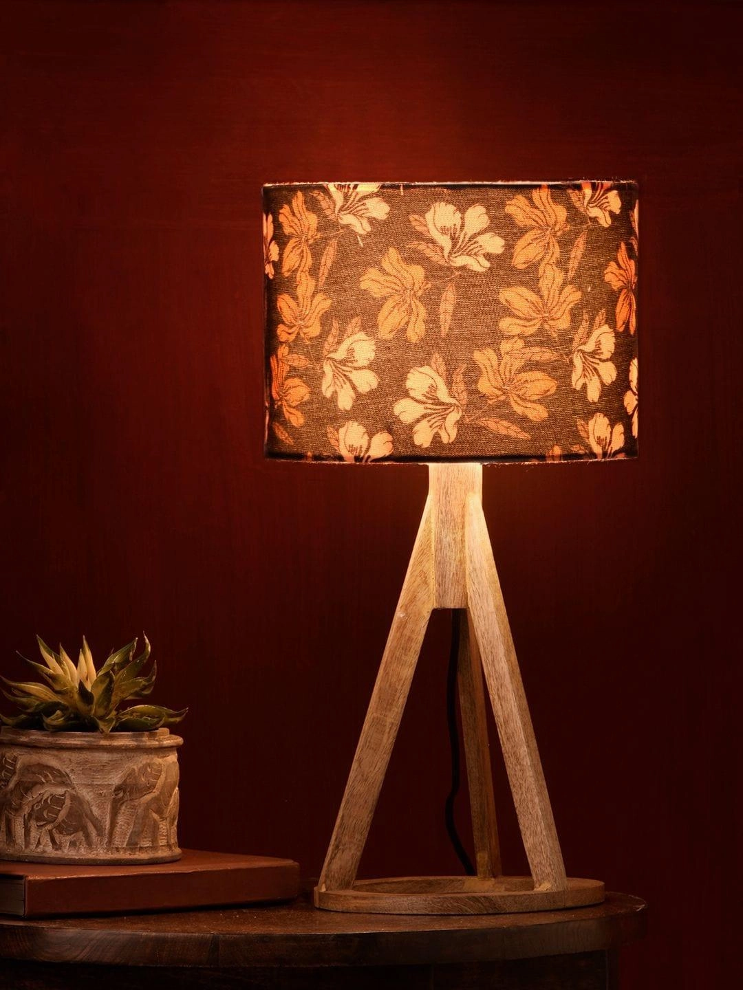 Black Flower Trio Wooden Lamp Louis Poulsen chandelier