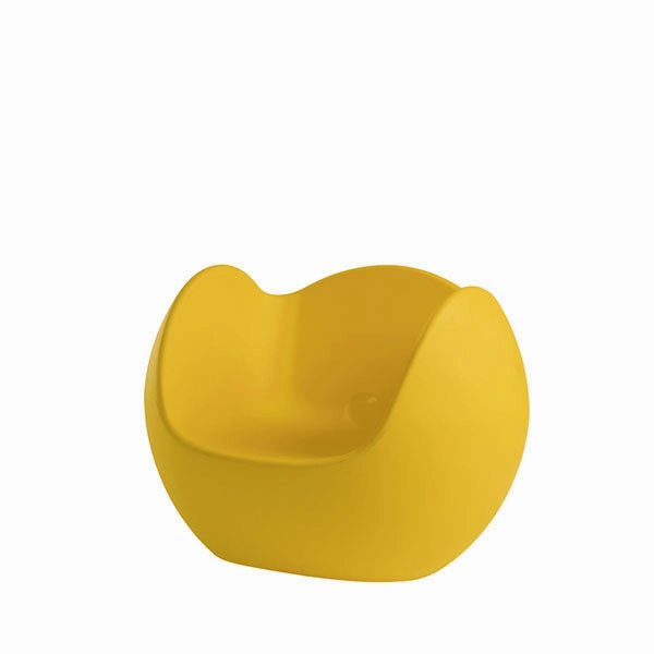 Blos Armchair