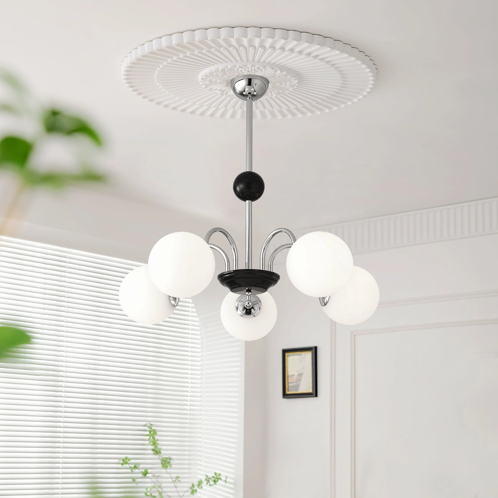 BotimI Globe Chandelier