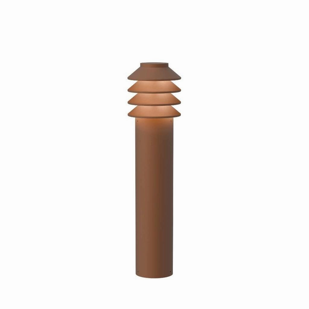 Bysted Garden Lang Corten m/ fodplade m/ adaptor - Louis Poulsen ambient lighting fixture