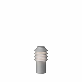 Bysted Garden Lav Aluminium m/ anker u/ adaptor - Louis Poulsen ambient lighting fixture