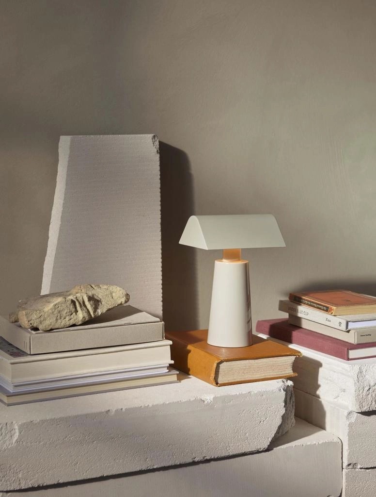 Caret Portable Mf1 Silk Grey - Bordlampe
