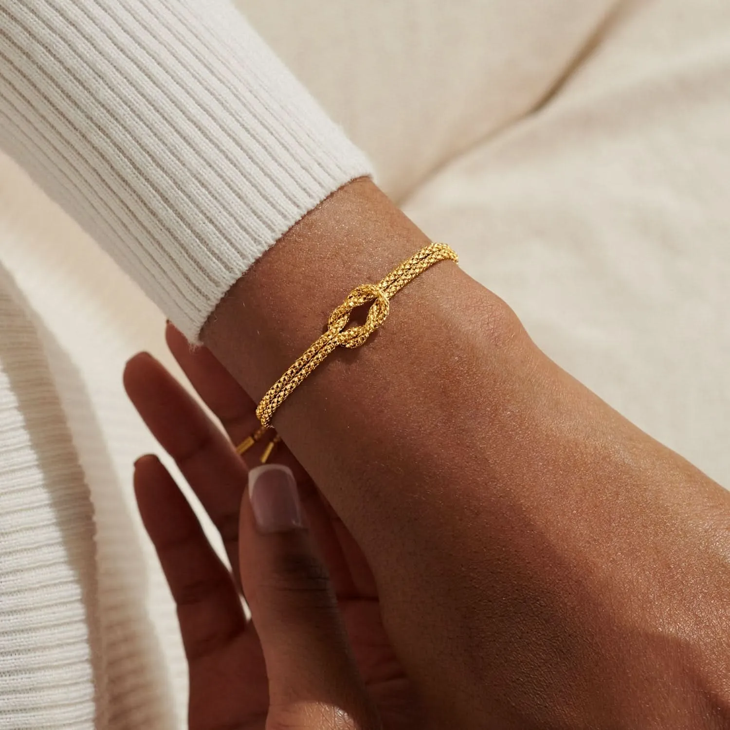 Chain Knot Bar Gold Plated Bracelet 7891 Joma Jewellery