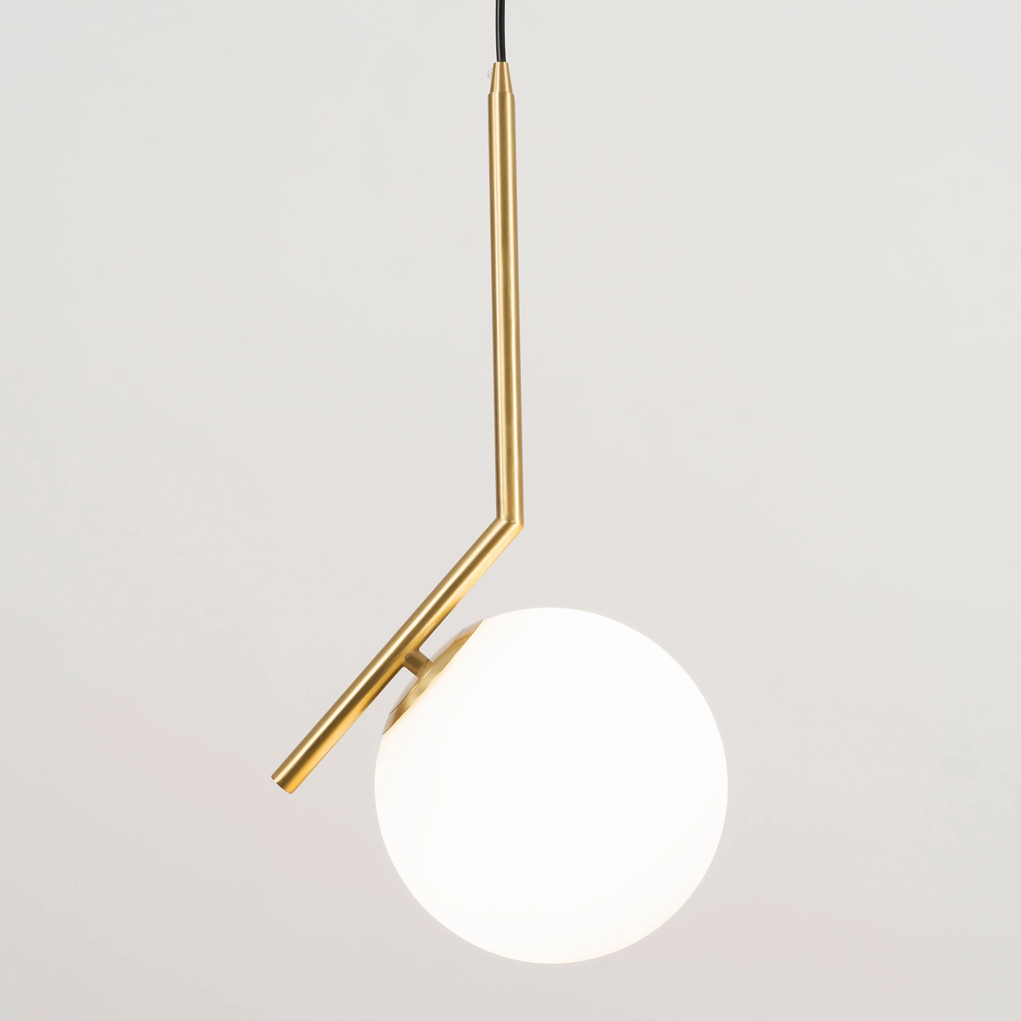 Corner Round Pendant Light