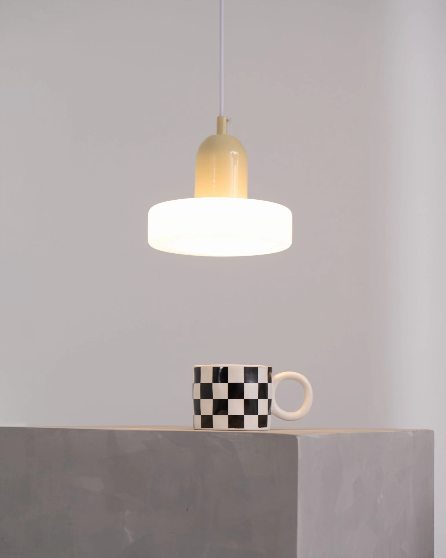 Curling Glass Pendant Lamp