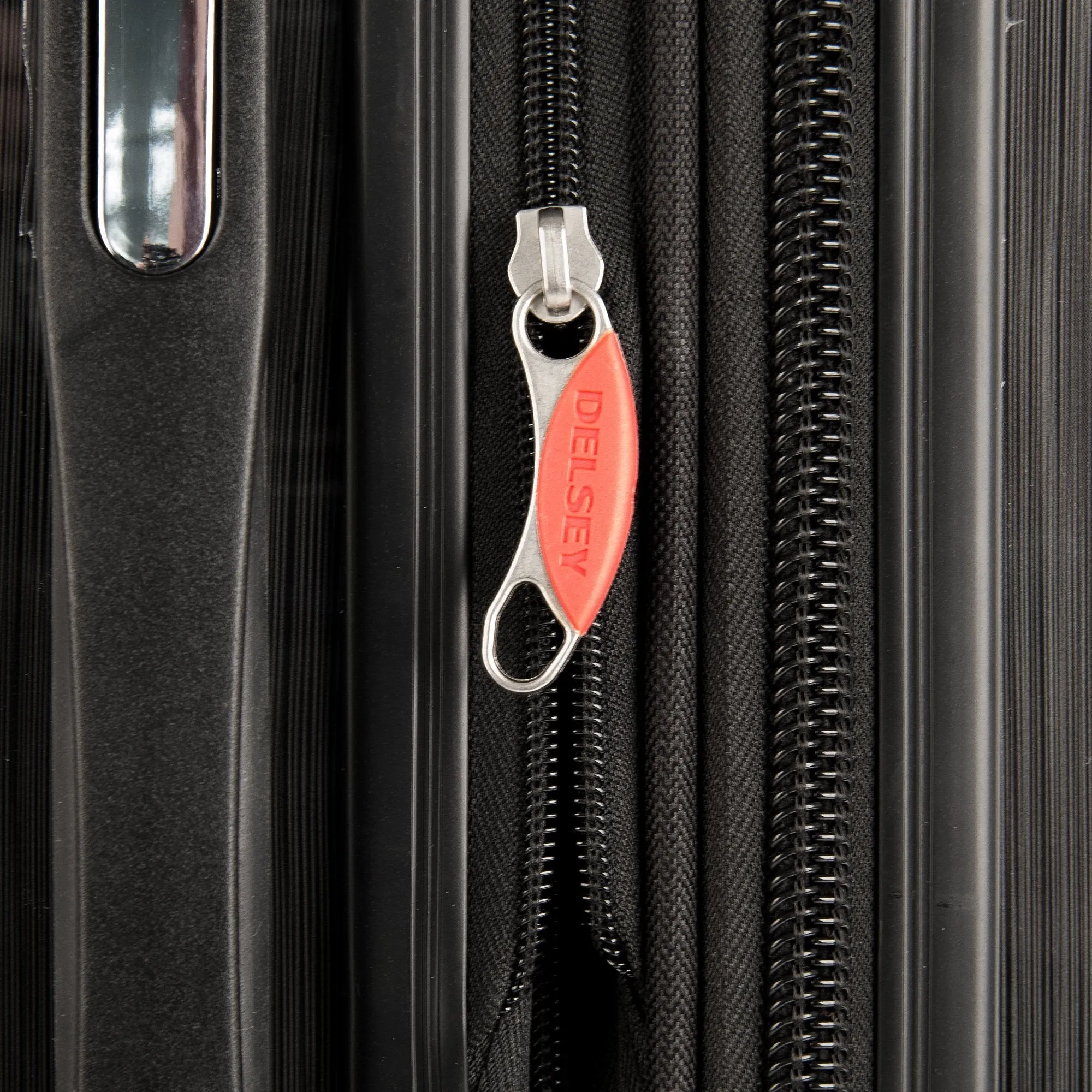DELSEY Paris Helium Aero Expandable Spinner Trolley Bags Delsey-Paris