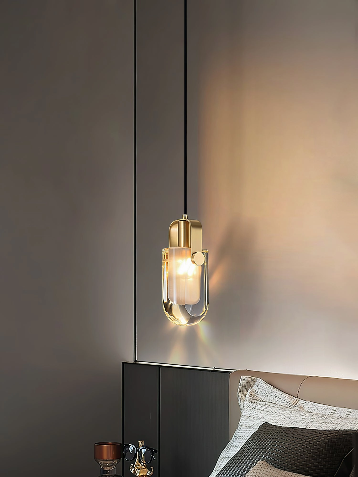 Droplet Crystal Pendant Lamp