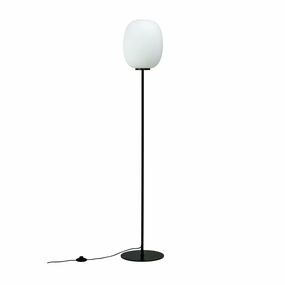 Dyberg Larsen Dl39 Floor Lamp, Opal/Black garden LED light