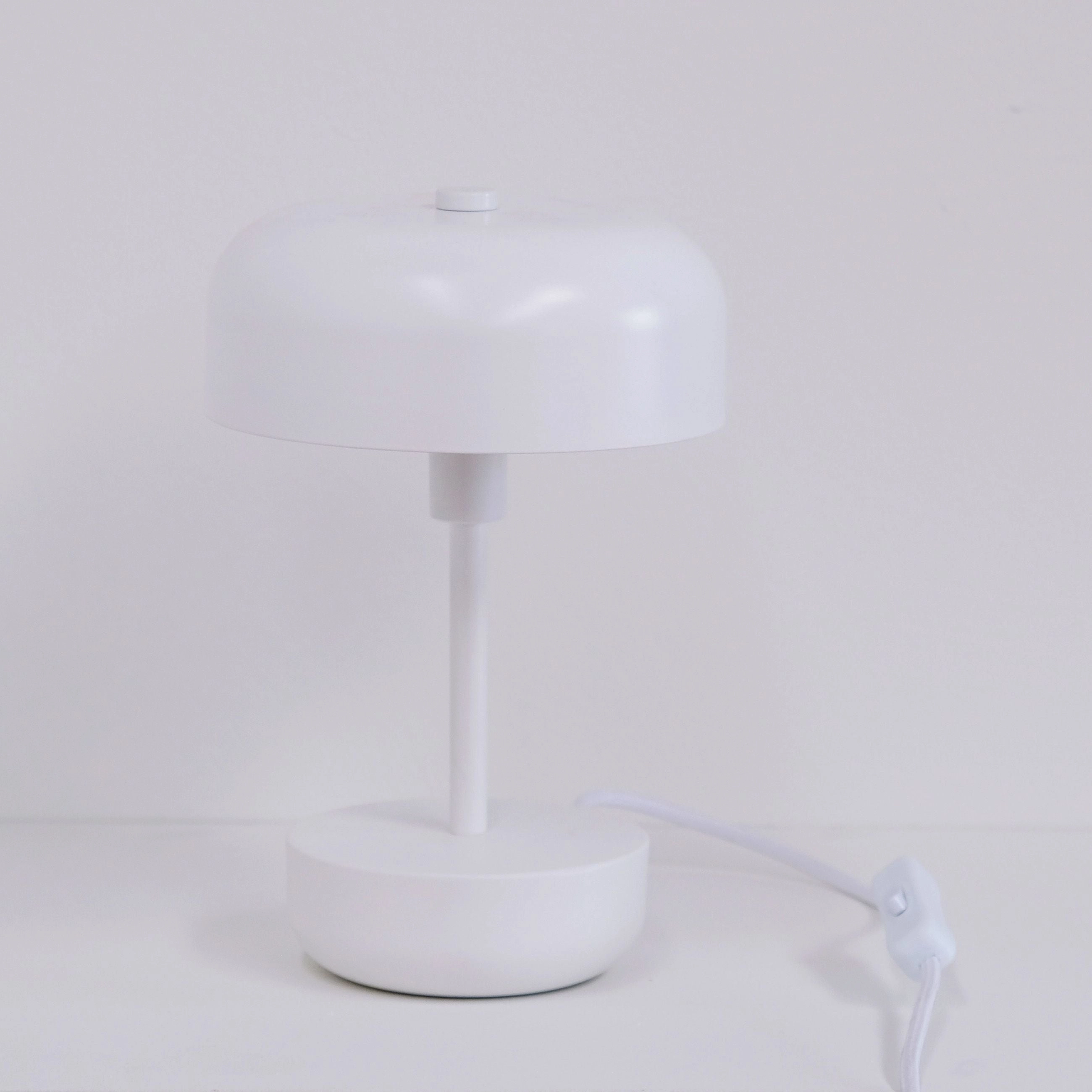 Dyberg Larsen Haipot Table Lamp, White