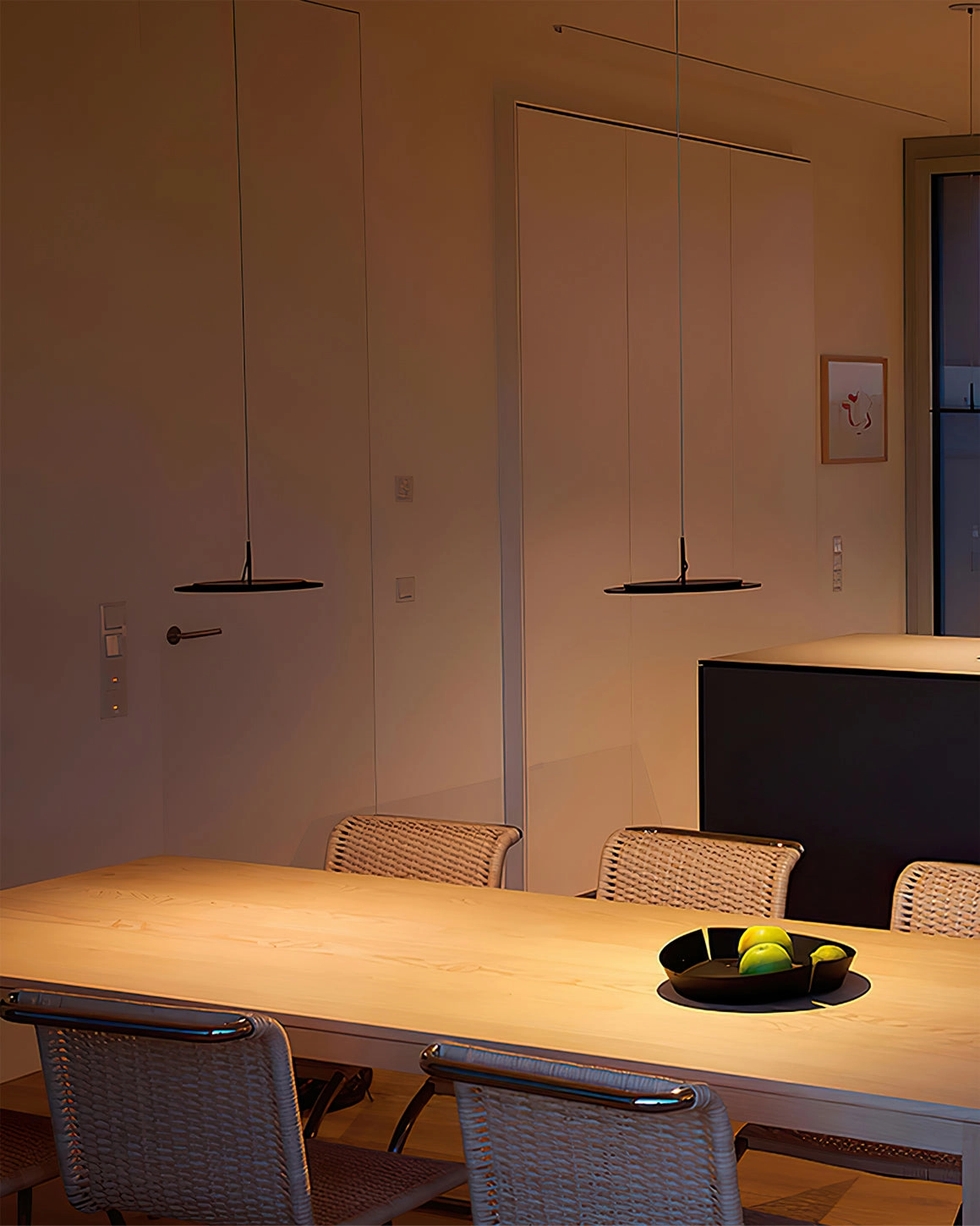 Eaves Pendant Lamp