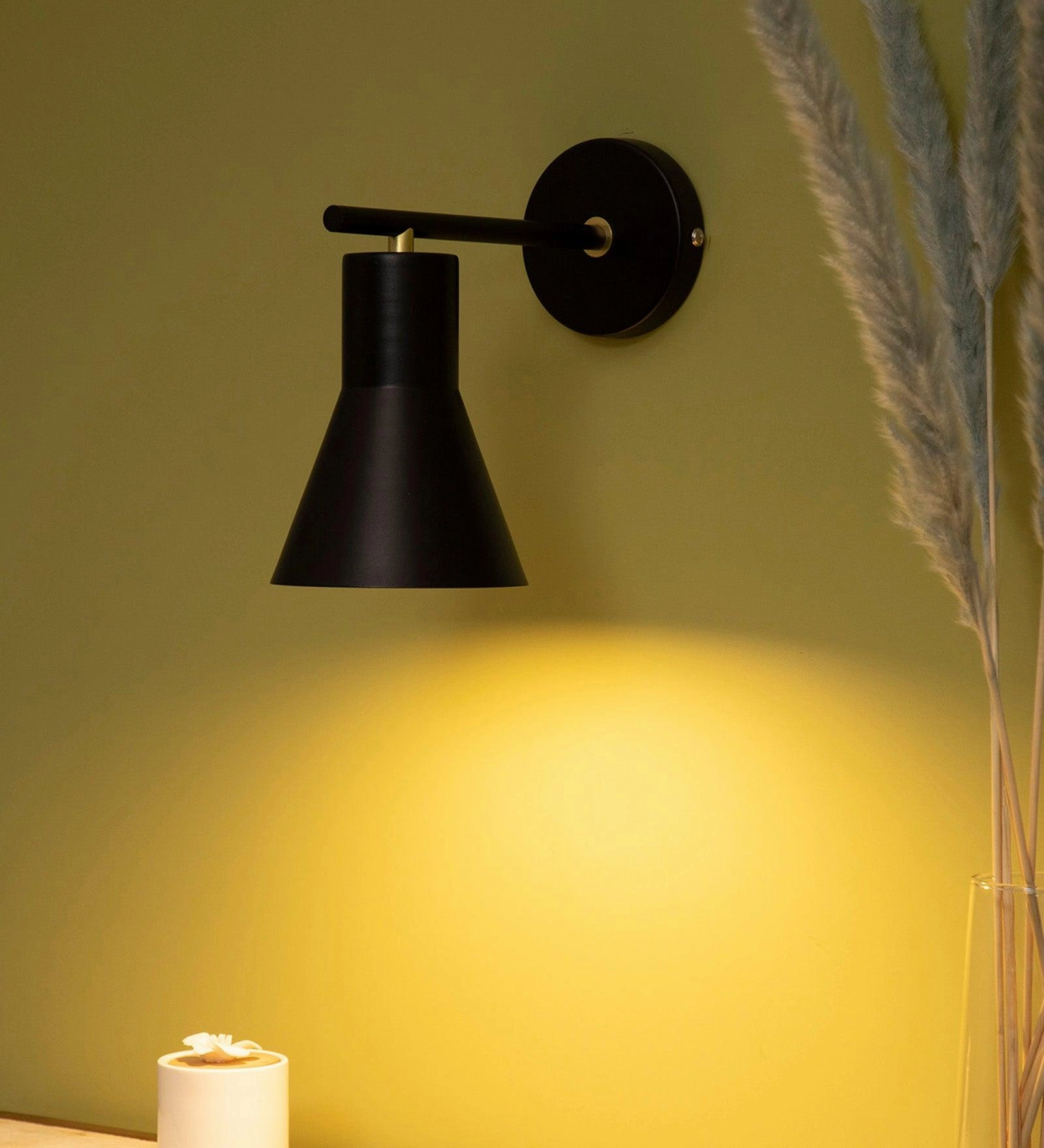Float Aricolo Wall Sconce