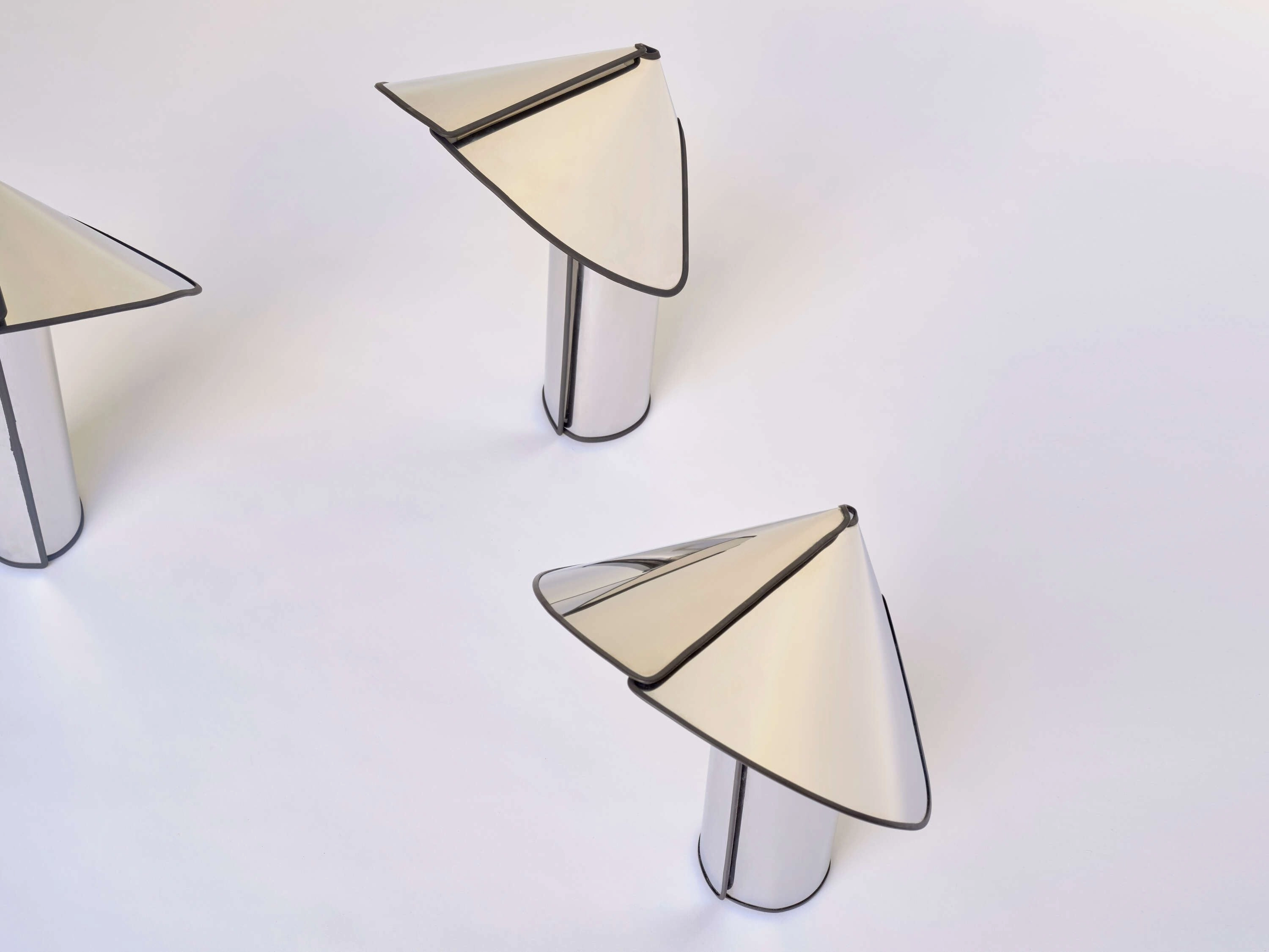 Flos Chiara Table Lamp, Auminium/Anthacite