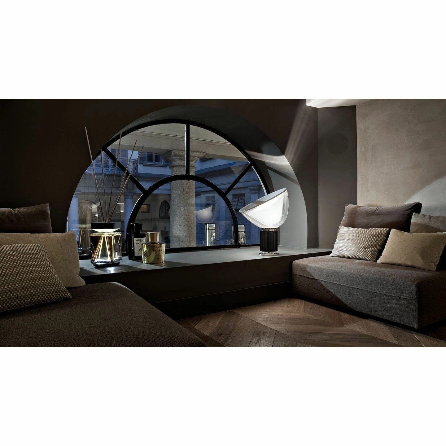 Flos Taccia Table Lamp Glass Shade, Black