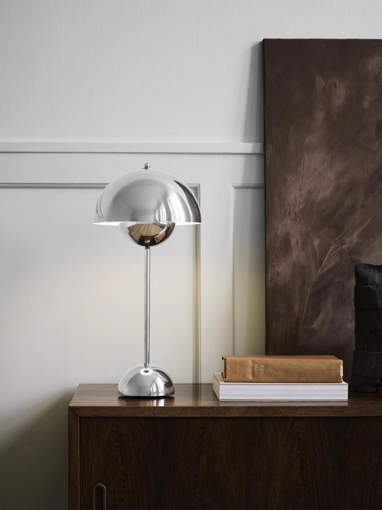 FLOWERPOT VP3 KROM PLATED BORDLAMPE