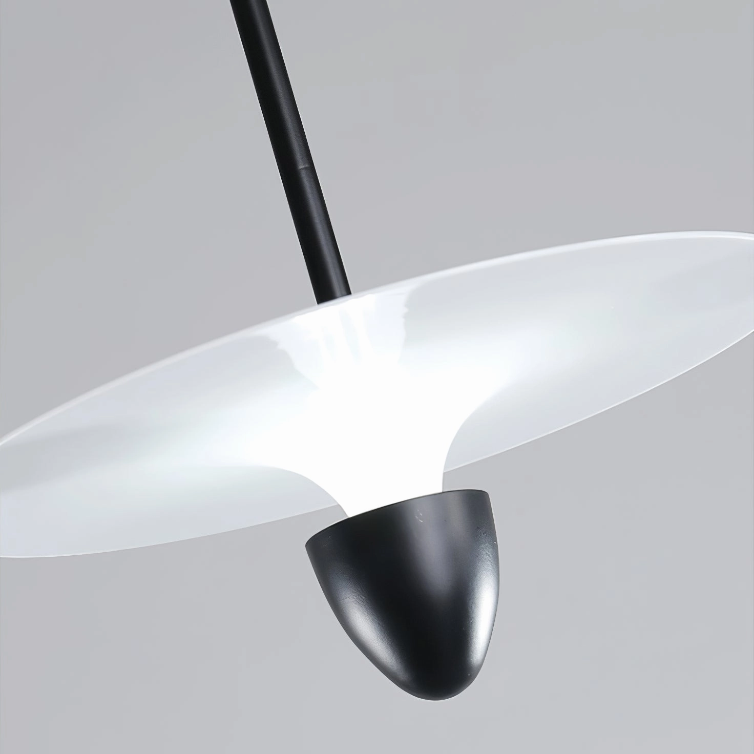 Flying Saucer Pendant Lamp