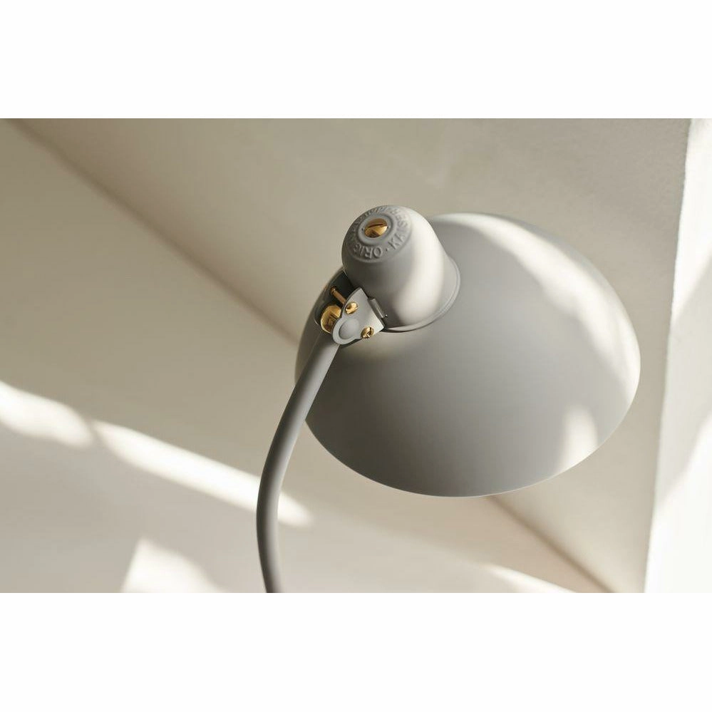 Fritz Hansen Kaiser Idell Table Lamp 21,5 Cm, Easy Grey
