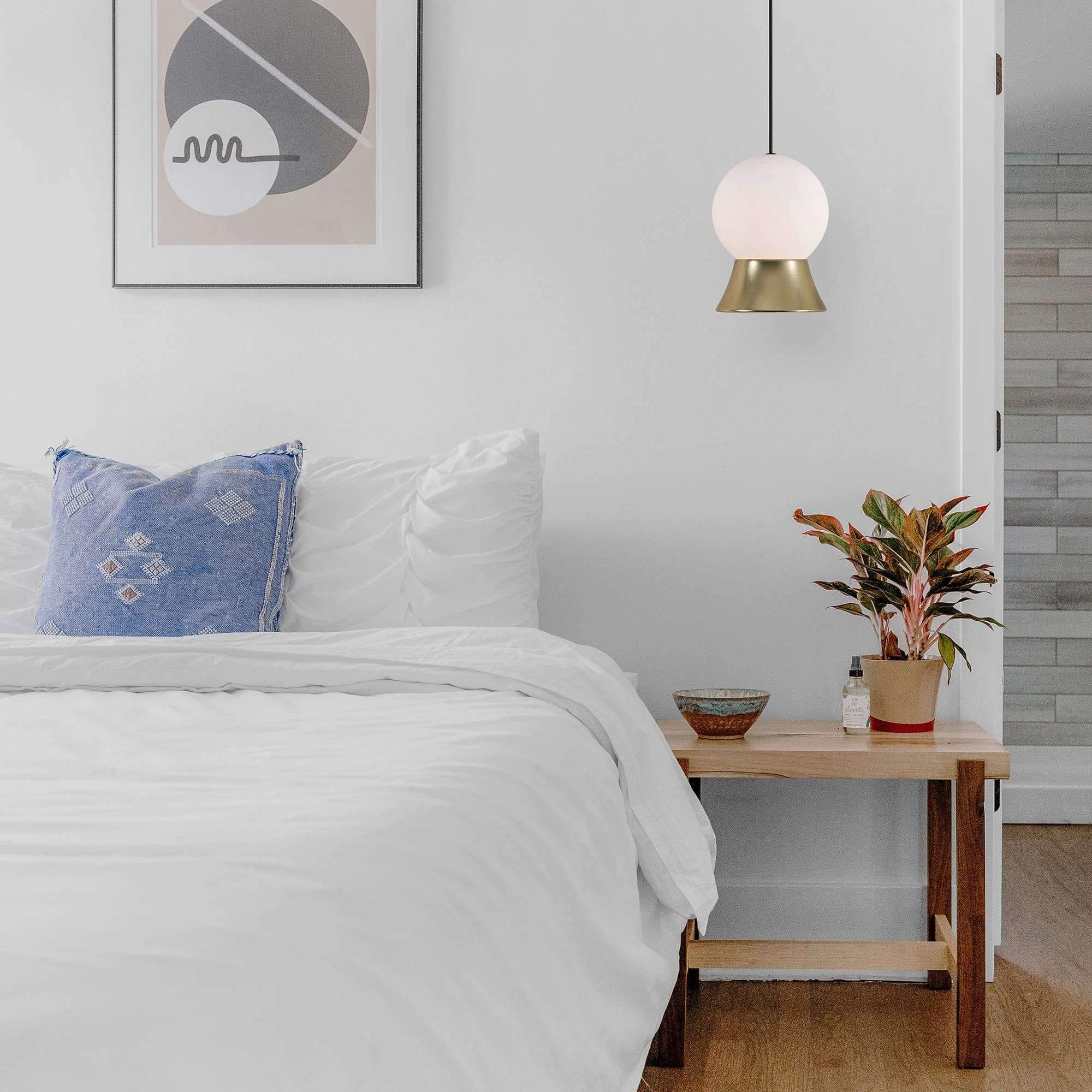 Fuji Pendant Lamp