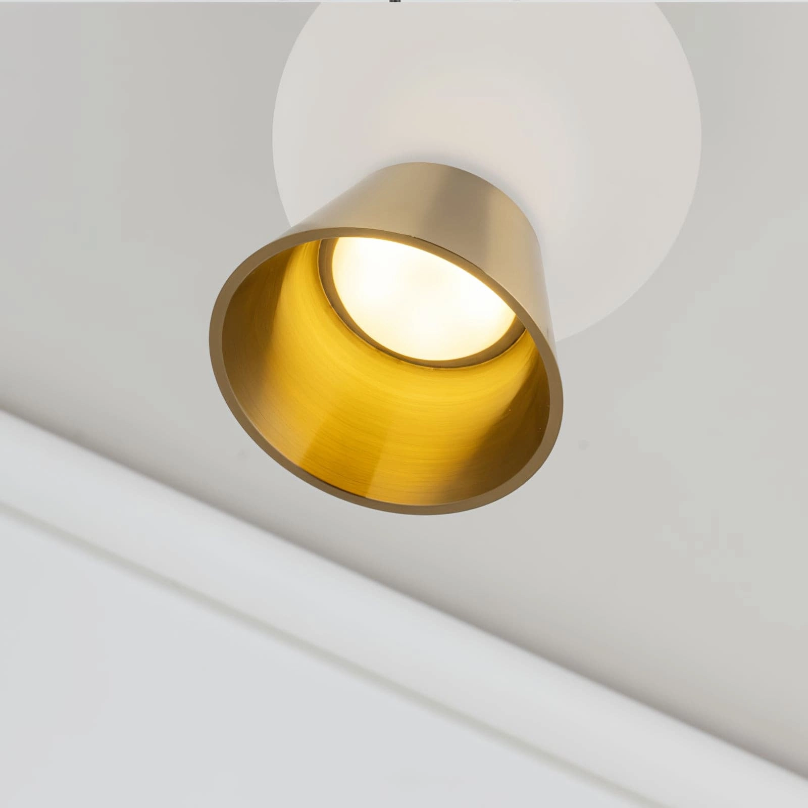 Fuji Pendant Lamp