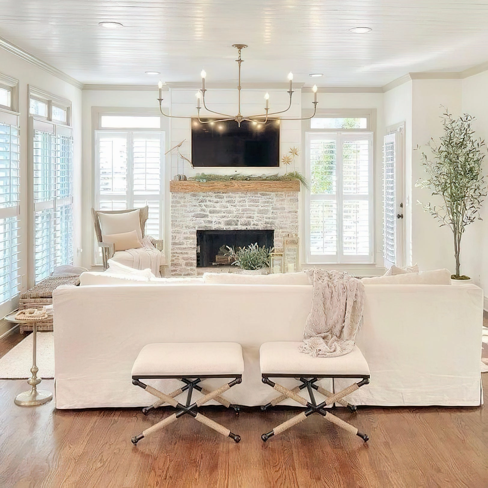 Gabby Chandelier