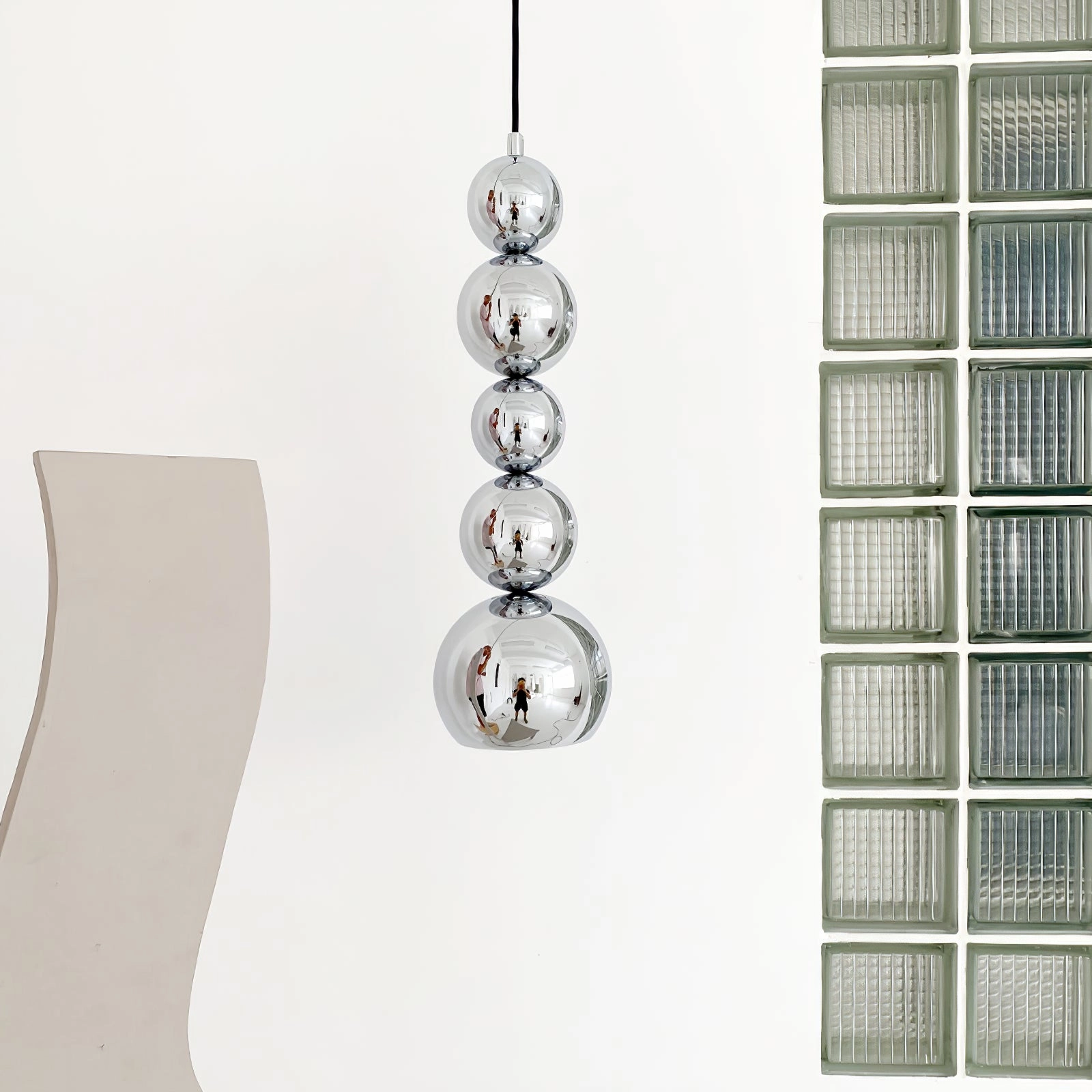 Globe Ball Pendant Lamp