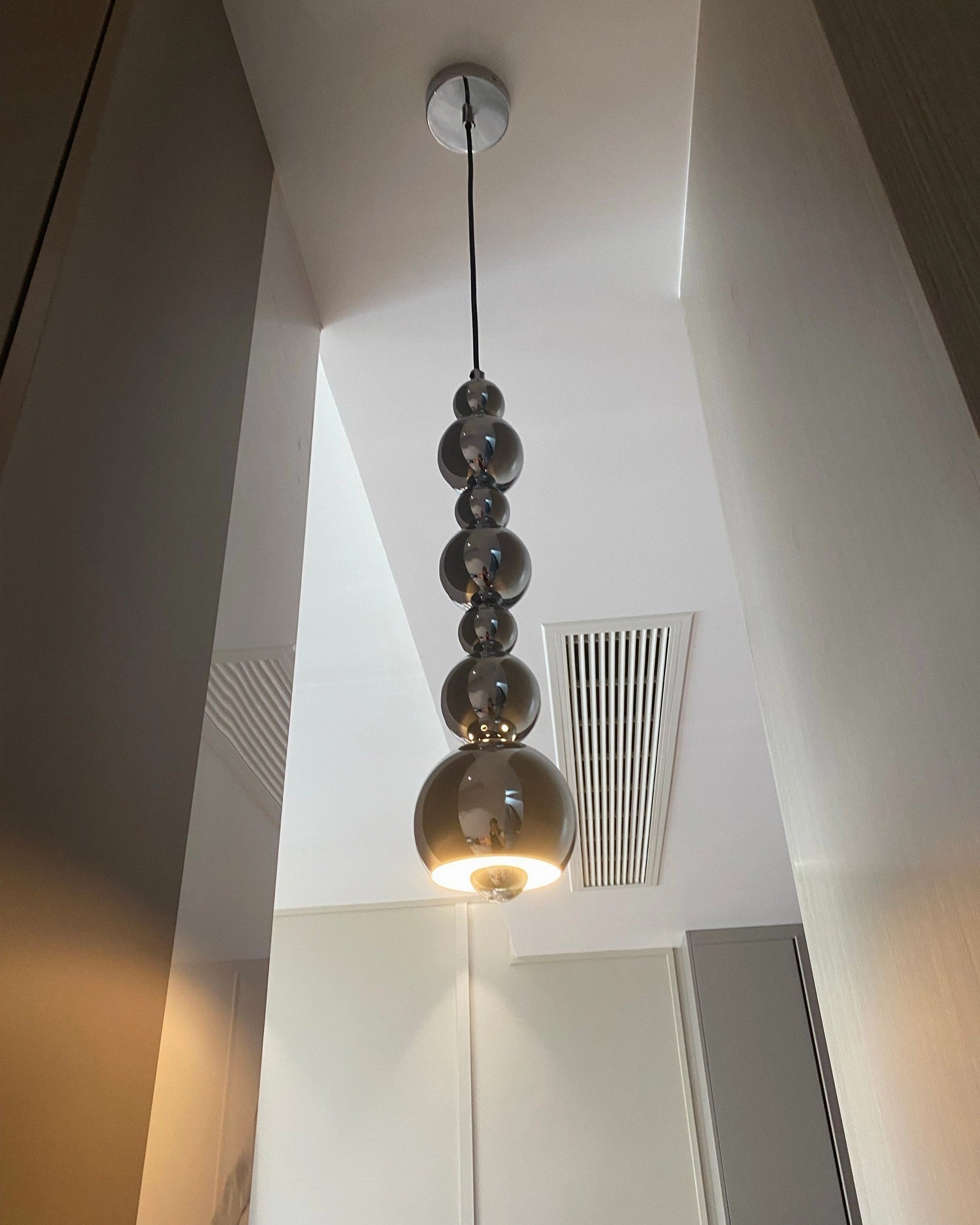 Globe Ball Pendant Lamp