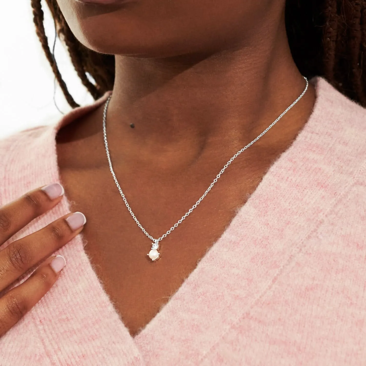 Halo Pearl Cubic Zirconia & Pearl Pendant Silver Plated Necklace 7838 Joma Jewellery