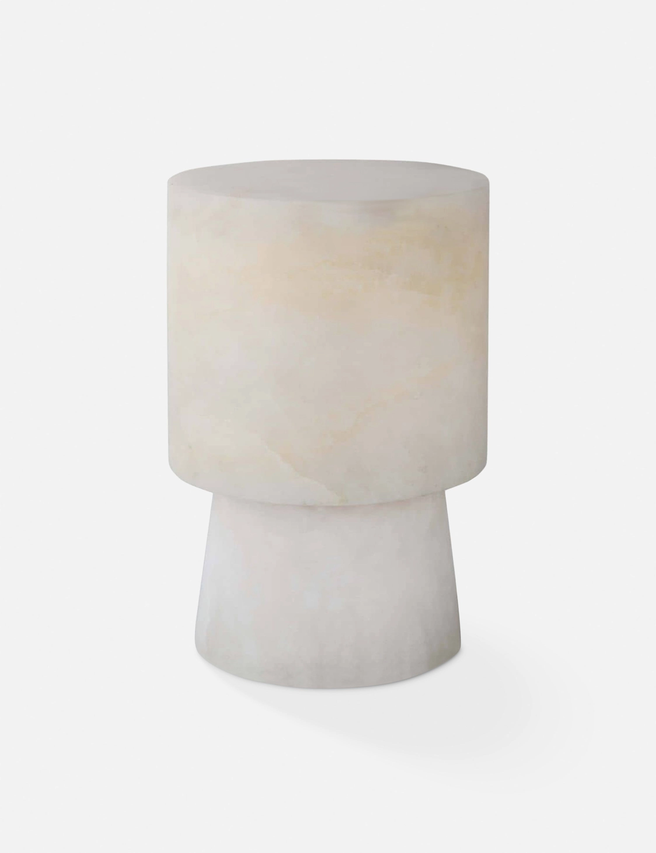 Hazel Alabaster Mini Table Lamp by Regina Andrew premium Danish lighting