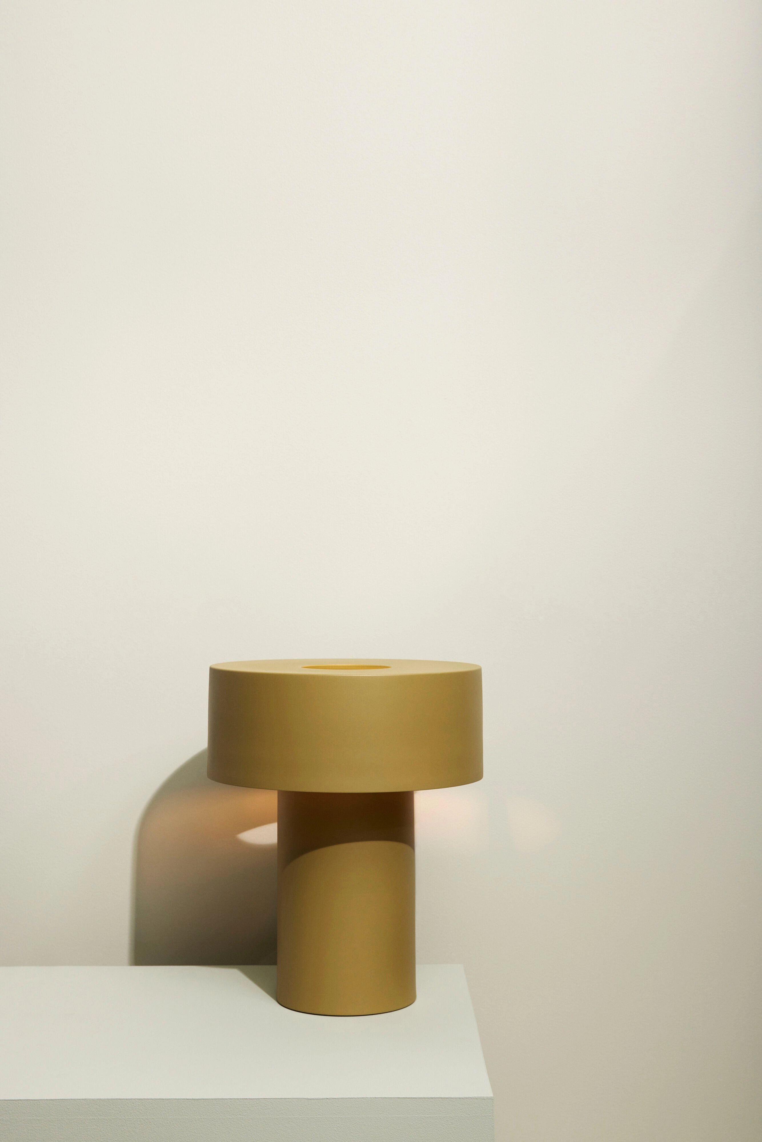 Hbsch Aki Table Lamp Khaki