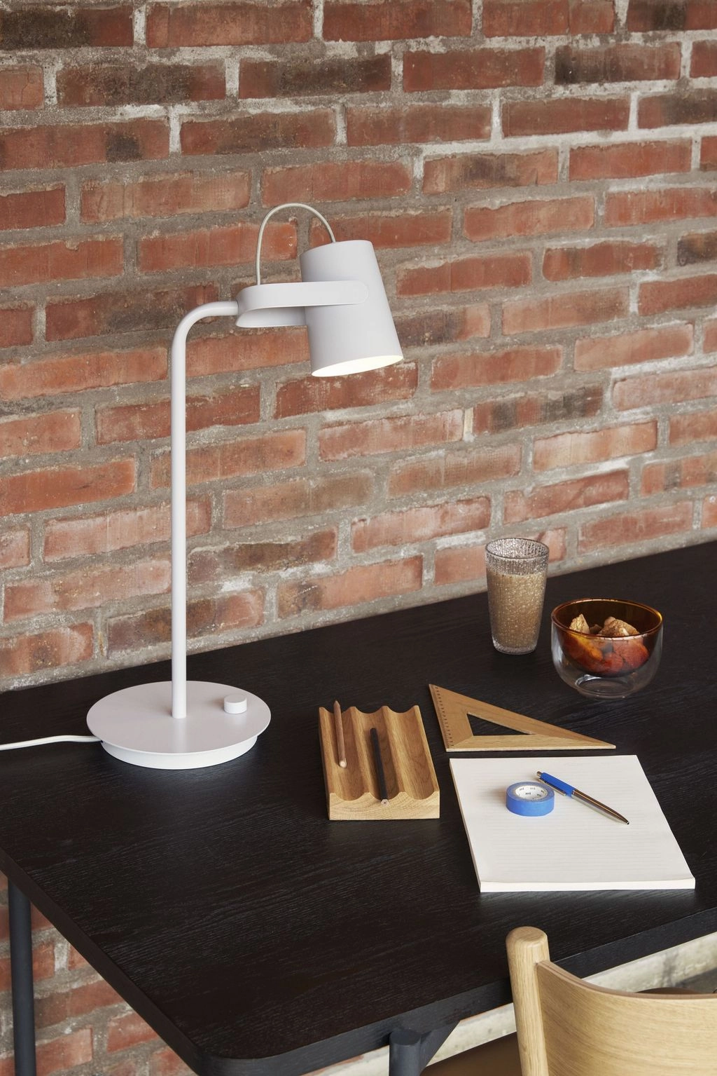 Hbsch Ardent Table Lamp, Black