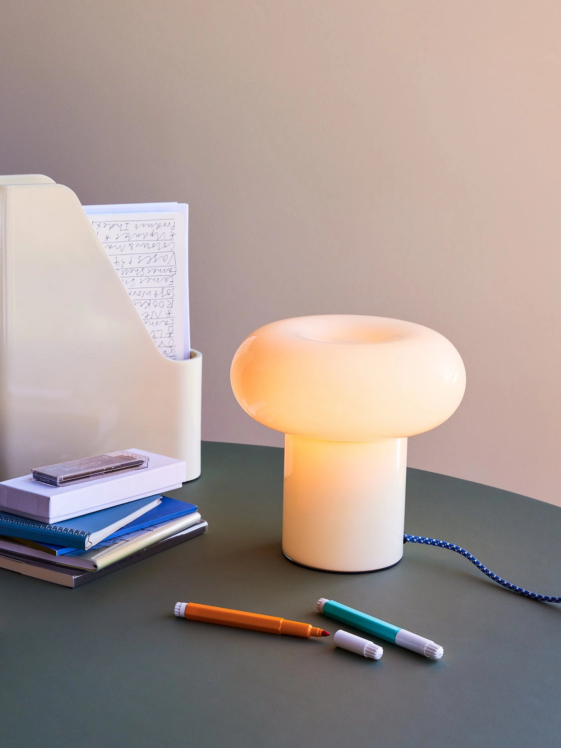 Hbsch Hues Table Lamp