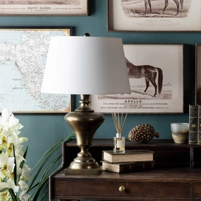 Hensworth Cast Aluminum Lamp rechargeable bedside light