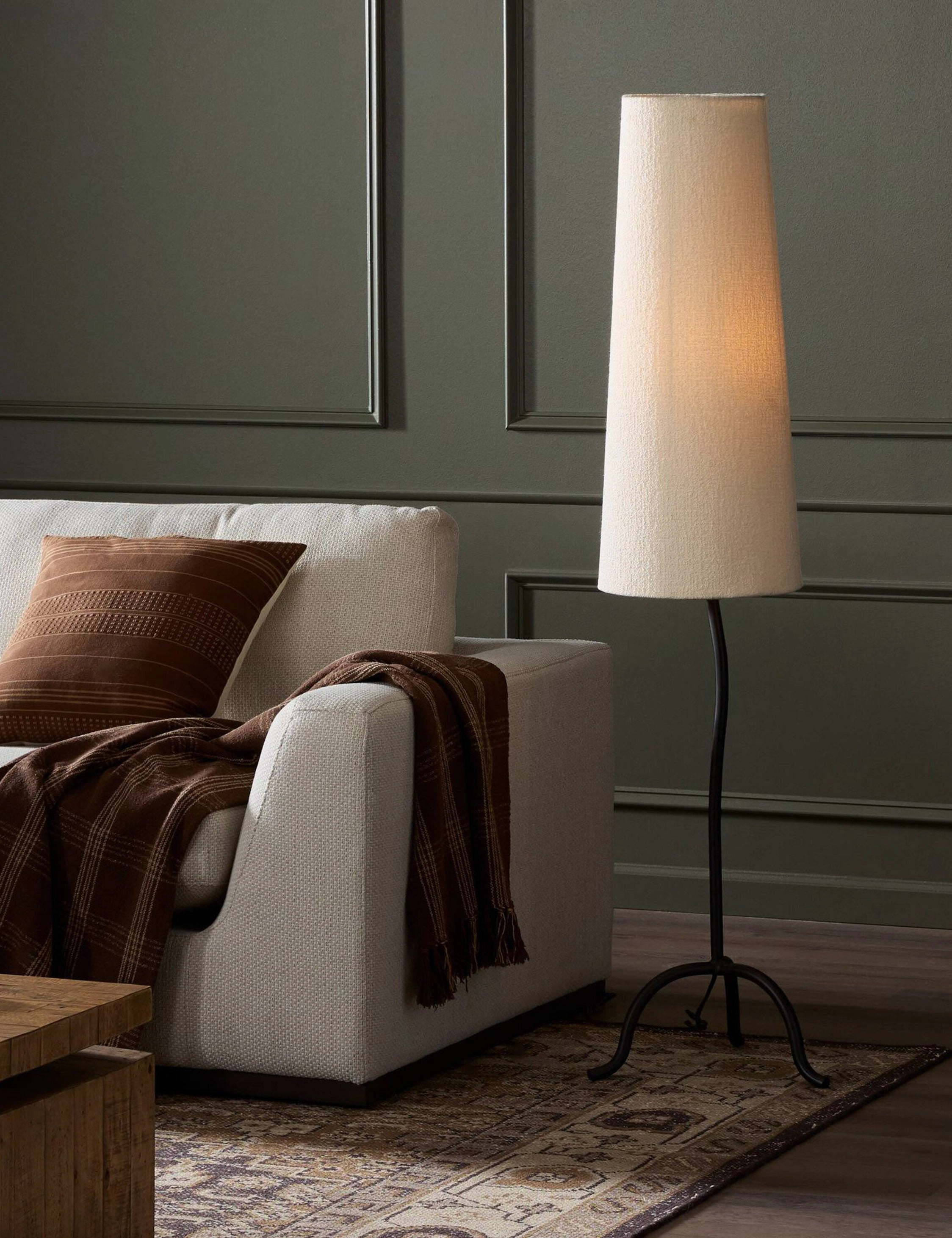 Justino Floor Lamp