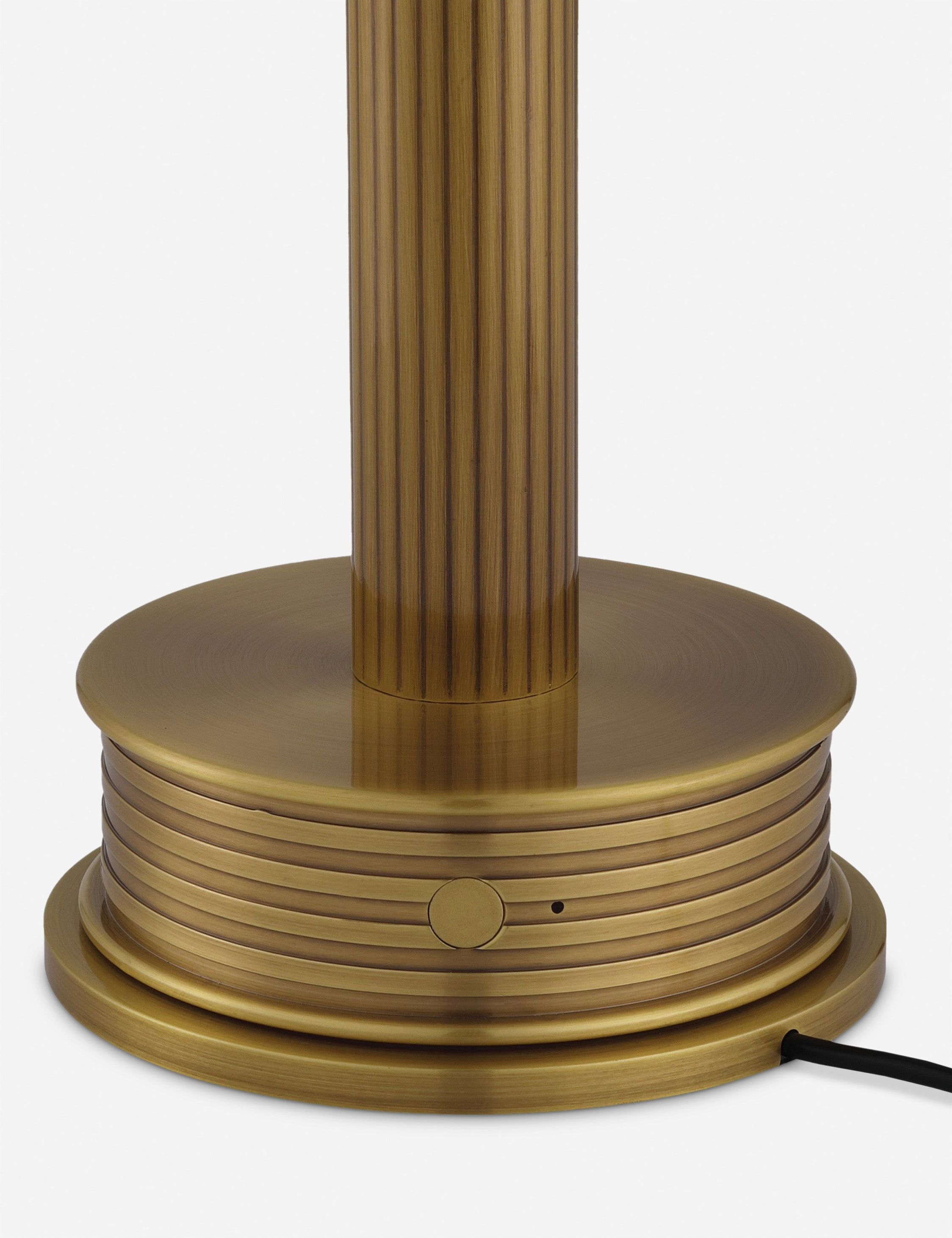 Kyd Cordless Table Lamp