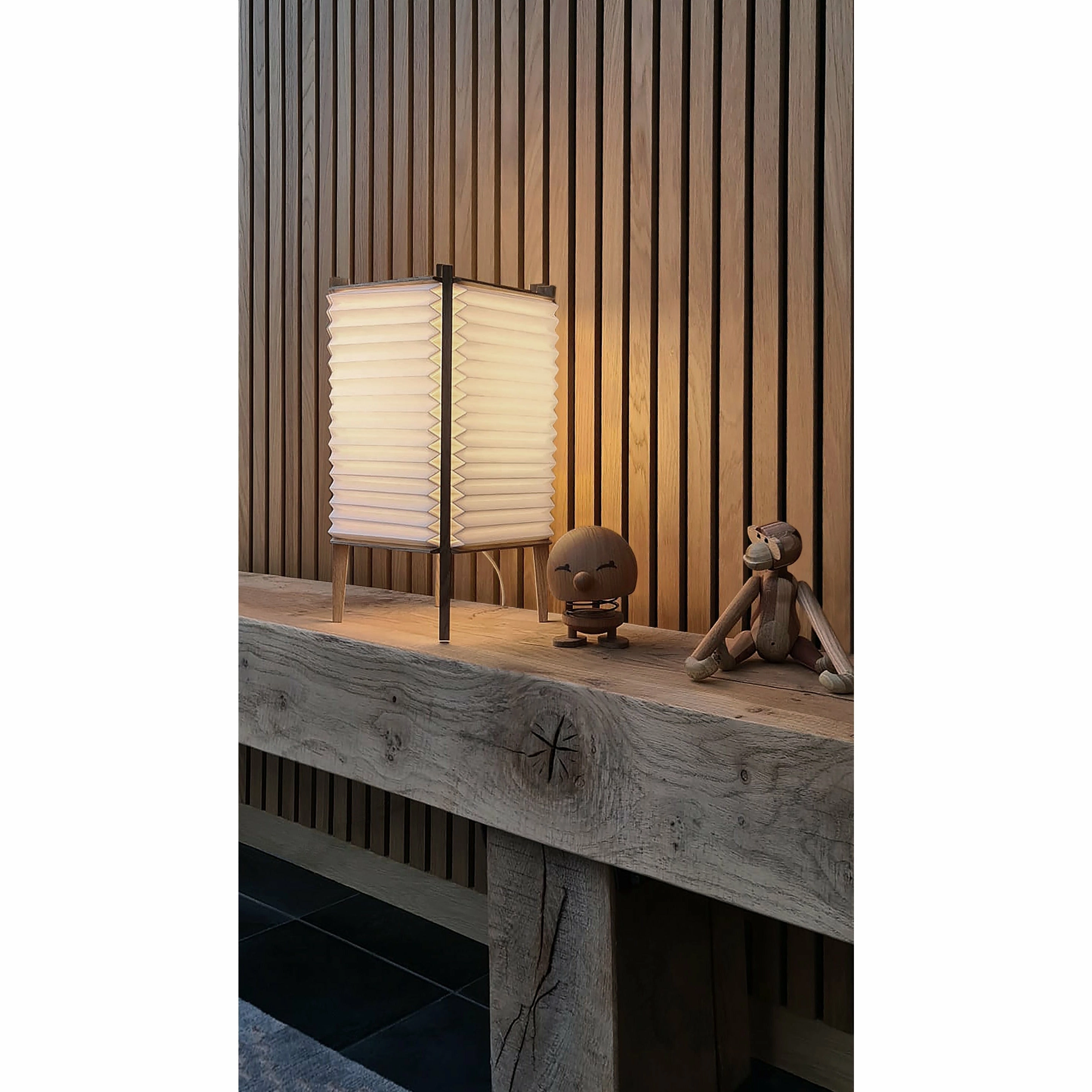 Le Klint Beehive Table Lamp Oak, Medium