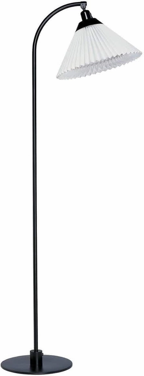Le Klint Floor Lamp 368, Plastic garden LED light