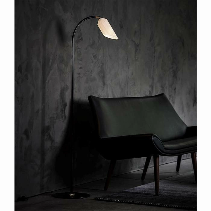 Le Klint Pliverre Floor Lamp, Black