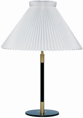 Le Klint Table Lamp 352 Louis Poulsen chandelier